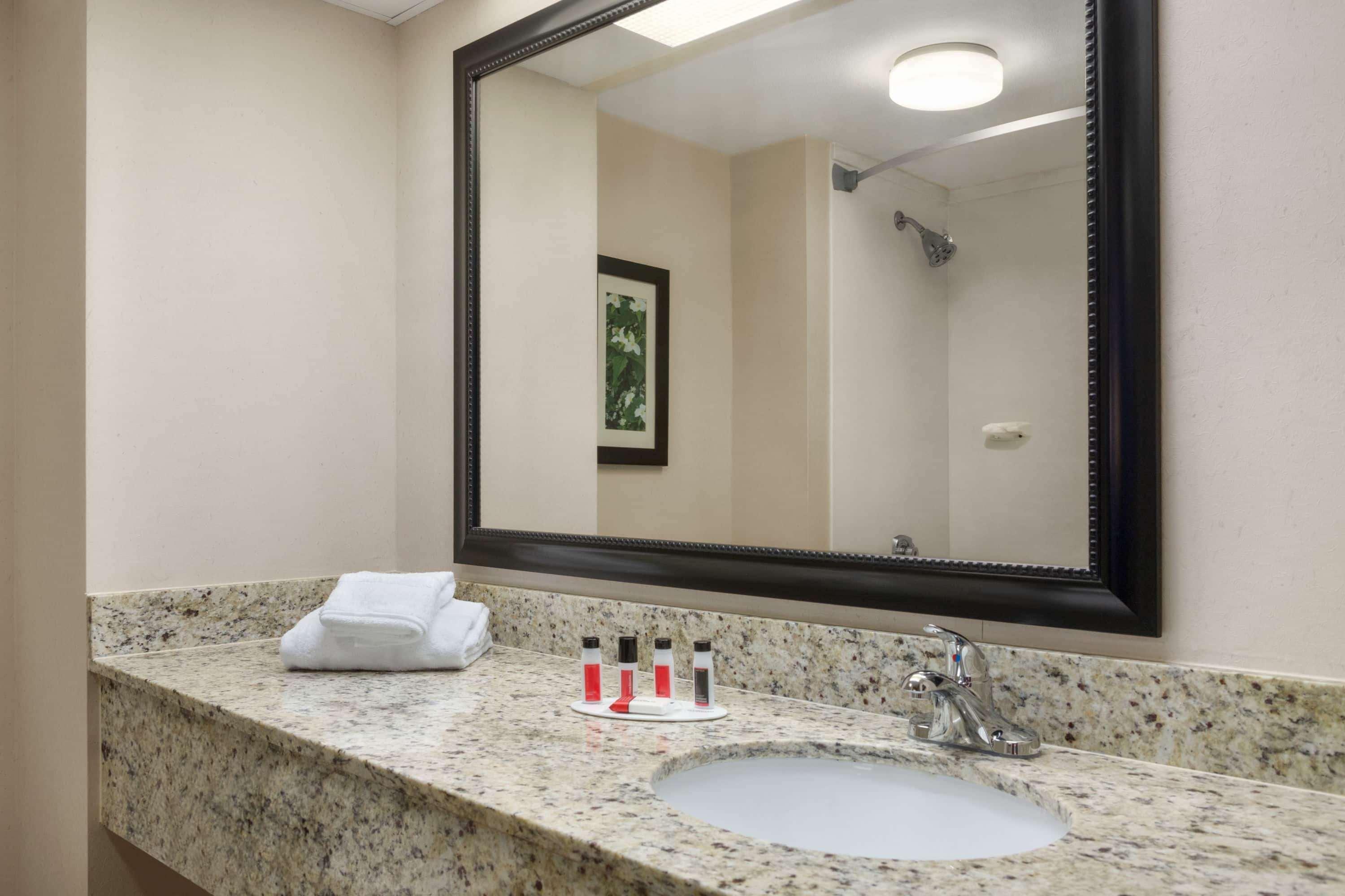 Ramada By Wyndham Pigeon Forge North Hotel Eksteriør billede